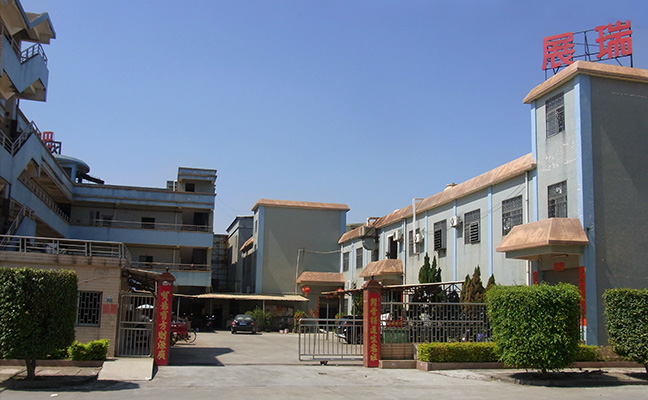 about2.jpg about2.jpg